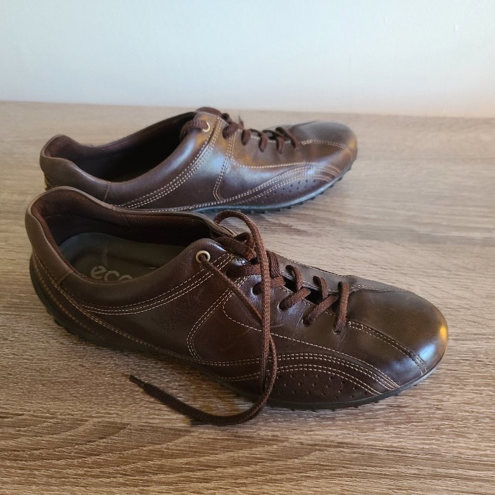 Women's ECCO lace-up shoes